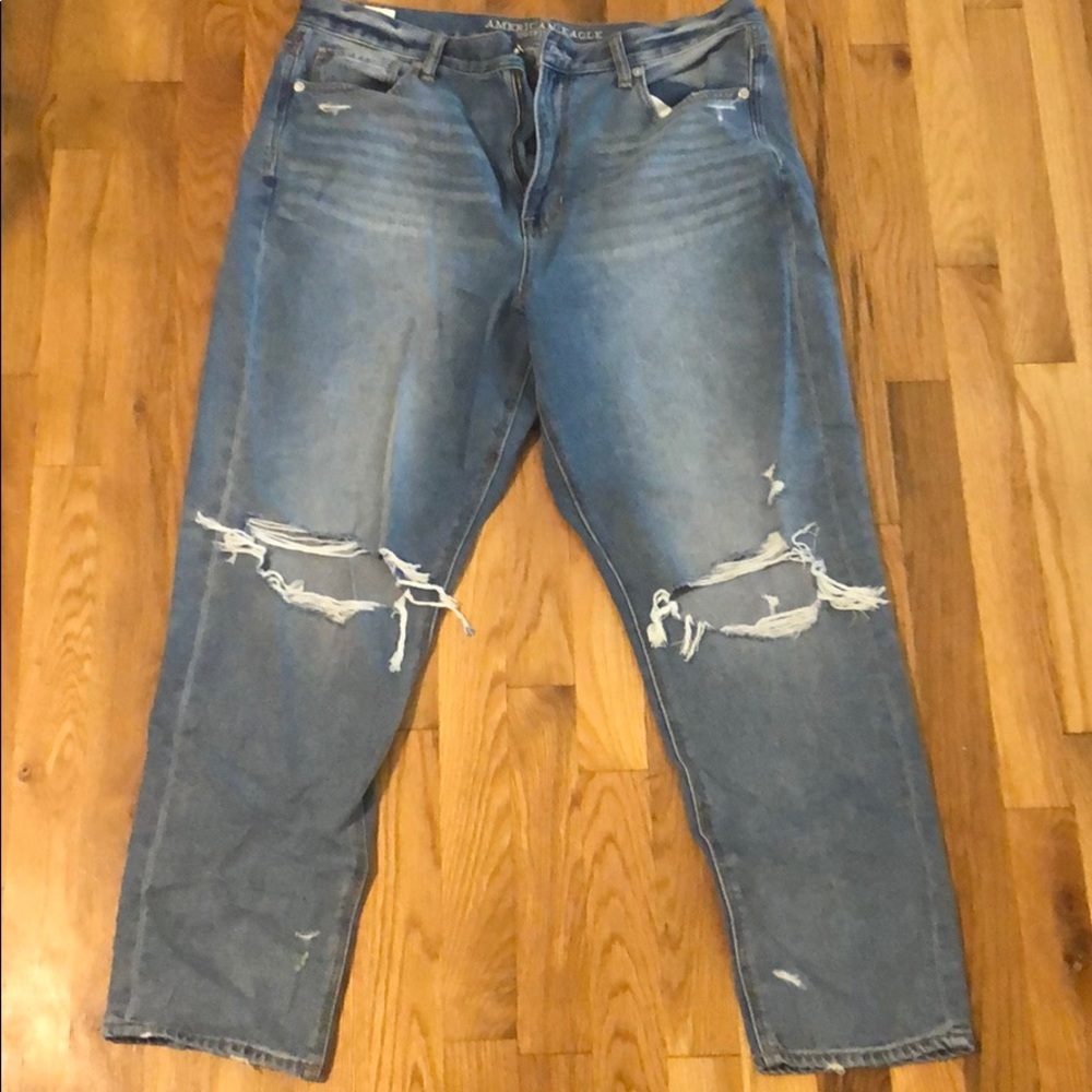 AE mom jeans